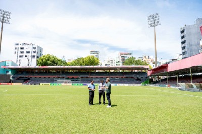 ލިވަޕޫލުން މާލެ ސިޓީގެ ފުޓުބޯޅަ ދަނޑުތަކުގެ ހާލަތު ބަލައިފި