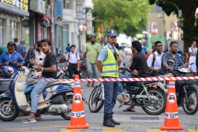 ކަރަންޓު މައްސަލައާ ގުޅިގެން، ސަލާމަތީ ކަންކަން ބެލުމަށް ފުލުހުން ޚާއްސަ މަސައްކަތްތަކެއް ފަށައިފި