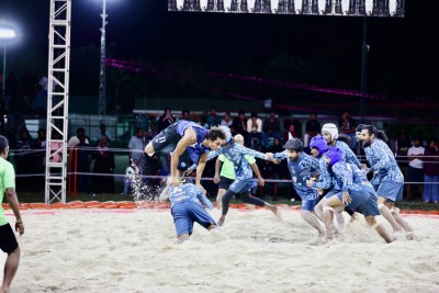 ގަމު ކައުންސިލް ބައިބަލާ ޗެލެންޖް: ވަރުގަދަ މެޗުތަކަކާ އެކު ފުރަތަމަ ރޭގެ ބޮޑު މޮޅު ޓީމް ފިނޮޅަށް!