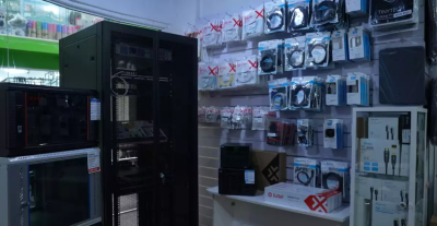 މެކްސްކޮމްގެ ވިޔަފާރި ފުޅާކޮށް، އައު ދެ ބްރޭންޑެއްގެ ތަކެތި ބާޒާރަށް ނެރެފި