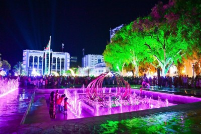 ބޮޑު ވޯޓާ ސްލައިޑަކާއެކު ފައުންޓަން ޝޯއަކާއެކު އެމްޓީސީސީ އީދު ހަރަކާތްތައް މާލެ، ހުޅުމާލޭގައި