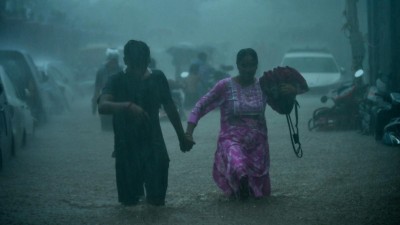 ކެރެލާއަށް ބޯކޮށް ވާރޭ ވެހި ތިން މީހުން މަރުވެއްޖެ