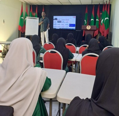 އަދަބީ މުބާރާތްތަކަށް ދަރިވަރުން ތަމްރީނުކުރުމުގެ ދަންފަޅިތަކެއް ކުރިއަށްގެންގޮސްފި