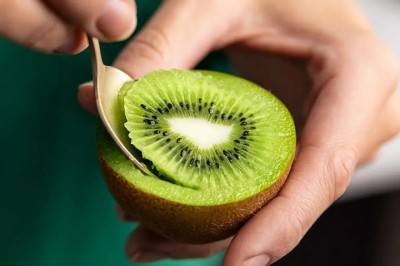 ކޮންމެ ދުވަހެއްގެ ހެނދުނުގެ ނާސްތާގައި ކިވީ ހިމަނަންވީ މިހެންވެ