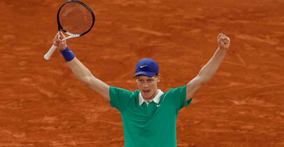 ޖޯކޮވިޗް ބަލިކޮށް ސިނާ ފައިނަލުން ޖާގަހޯދައިފި