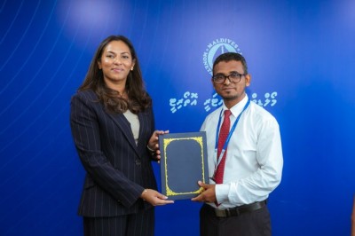 ރާއްޖޭގައި ބޭންކިން ޚިދުމަތް ދިނުމުގެ ހުއްދަ އެމްއެފްއެލްސީ އާއި ބީއައިސީ ބޭންކަށް ދީފި