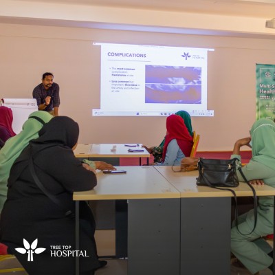 ޓްރީ ޓޮޕްއިން ނަރުހުންގެ ތަމްރީން ޕްރޮގްރާމަކާއެކު، ކުޑަހުވަދޫގައި ހެލްތު ކޭމްޕް ބާއްވައިފި