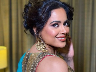 އަހަރުތަކެއް ފަހުން ސަމީރާ ރެޑީ އަލުން ސްކްރީނަށް