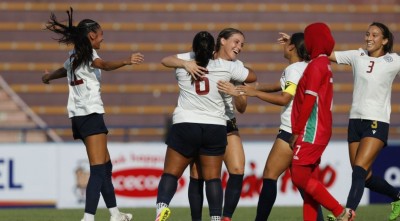 އެމެރިކާ ކުޅުންތެރިން ތިބި ގުއާމުން ރާއްޖޭގެ އަންހެން ޓީމު ބަލިކޮށްފި