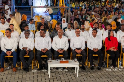 އެމްޑީޕީން ނިންމީ ނަޝީދާއި ޑިމޮކްރެޓްސްއަށް މަރުހަބާ ކިޔަން!