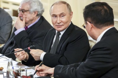 އީރާނާއި އިސްރާއީލް ހަނގުރާމަ ހުއްޓާލުމުގެ އެއްބަސްވުމެއް ހެދުމަށް އެހީތެރިވެވިދާނެ: ޕުޓިން