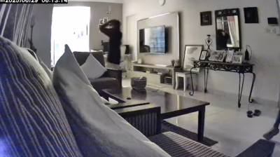 މާލޭގެ ގެއަކަށް ވަދެ، 40،000އެއްހައި ރުފިޔާގެ ސާމާނު ވަގަށް ނަގައިފި