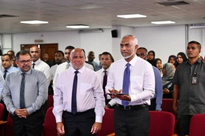 ސްޓޫޑެންޓް ލޯނަށް ކުރި ޚަރަދު 39 އިންސައްތަ ދަށަށް, ދަރިވަރުންގެ ޝަކުވާ ބޮޑު