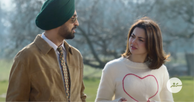 ދިލްޖީތުގެ ފިލްމާ ގުޅިގެން އޭނާ ބްލެކްލިސްޓުކޮށް، ޕާސްޕޯޓު ވެސް ބާތިލުކުރަން ގޮވާލައިފި