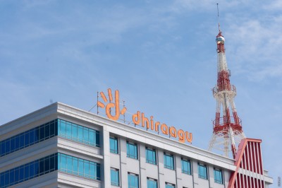 ދިރާގުން ސެމްސަންގް ގެލެކްސީ ފޯނަކާއެކު ހިލޭ ނެޓްފްލިކްސް ސަބްސްކްރިޕްޝަން ދެނީ