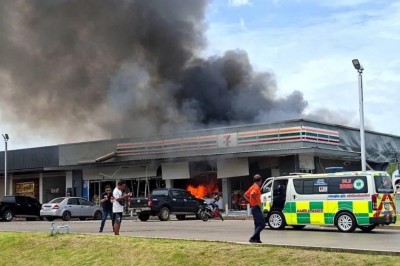 ތައިލޭންޑާއި ކެމްބޯޑިއާގެ ހަމަލާތައް އަދިވެސް ނުހުއްޓާ، 14 މަރު