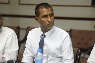 ލުއި ލޯނެއް ނުދައްކައިގެން ކުރީގެ މެންބަރު ޖަމްޝީދަށް ހުކުމެއް