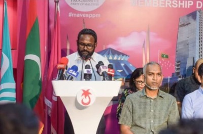 ހައިކޯޓަށް ޝަހީދު އައްޔަންކުރުން ހުއްޓުވަން ވަގުތީ އަމުރަކަށް އެދެފި