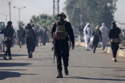 ސޫރިޔާގެ ސުވައިދާގައި ދުރޫޒީންނާއި ބަދަވީ ގަބީލާތަކުގެ ތަޅާފޮޅުންތައް އަދިވެސް ކުރިޔަށްދަނީ