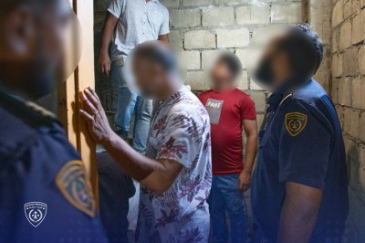 ބަންގްލަދޭޝް މީހަކު ކިޑްނެޕްކޮށް، އާއިލާއަށް ގުޅައި ފައިސާ ހޯދަން އުޅުނު މައްސަލައެއް