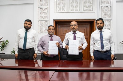 11 ރަށެއްގެ މަގުތައް ޒަމަނީ ފެންވަރަށް ތަރައްގީ ކުރަން، އާރުޑީސީއަށް ދީފި