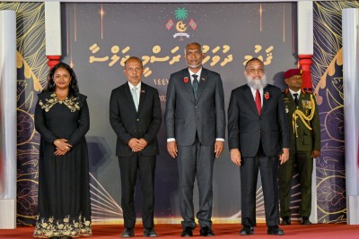 މެޒޯ މޯޑާއި މައުރޫފް ހިމެނޭހެން 13 ފަރާތަކަށް ގައުމީ އިނާމު އަރުވައިފި