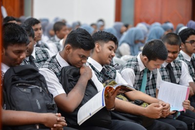 ނަތީޖާ ކިތަންމެ ރަނގަޅަސް ދެން އަމިއްލަ ސްކޫލުތަކުން އޭލެވެލް ހެދޭނީ ފީ ދައްކައިގެން