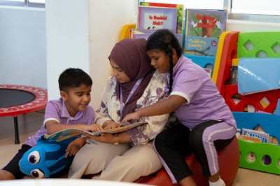 އެޑްވަޓޯރިއަލް: ބީއެމްއެލް: ސެން ކްލާސް ތަރައްގީކުރުމުގެ ނަމޫނާއެއް