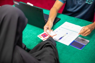 ޒަކާތު ފަންޑުން "އޮޅިގެން" ދޫކުރި 33,000 ރުފިޔާ އަނބުރާ ދައްކަން ހުކުމެއް