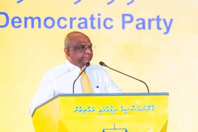 އަމިއްލަ ކުންފުނިތަކަށް މަޝްރޫއުތައް ހަވާލުކުރަން ޝާހިދު ގޮވައިލައްވައިފި