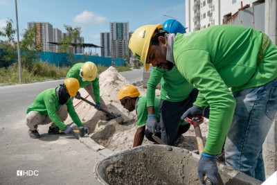 ގެދޮރުވެރިޔާ ފްލެޓްތައް ހުންނަ ސަރަހައްދުގައި ދުވާރު ހެދުމުގެ މަސައްކަތް ފަށައިފި