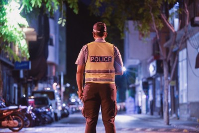 ހަފުތާއެއް، ފުލުހުންގެ ތިޖޫރިން ގެއްލުނު 30،000 ޑޮލަރަށް ވީގޮތެއް އަދިވެސް ހާމަ ނުކުރޭ