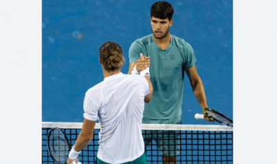 ސިންސިނާޓީ އޯޕަންގެ ފައިނަލުން ސިނާ އާއި އަލްކަރާޒް ޖާގަހޯދައިފި