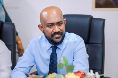 ފުލެޓު ލިސްޓު އޭސީސީގައި އޮންނަތާ އެތައް ދުވަހެއް, ޖަވާބެއް ނެތް