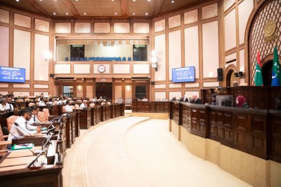 މަޖިލީހުގެ މިދައުރުގައި ބޭއްވީ 27 ޖަލްސާ، ނުނިމޭ 396 މައްސަލަ