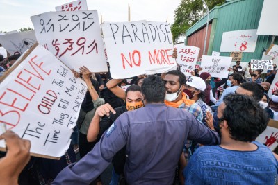 ޓިކްޓޮކްގައި ދިވެހި ކުޑަ ކުއްޖެއްގެ ފޮޓޯ ހާމަކޮށް, ޖިންސީގޯނާ ކުރަން ''ހިތްވަރު ދިން'' މީހާ ދޫކޮށްލައިފި