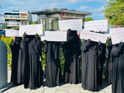 ޝަރުއީ ދާއިރާގެ މުވައްޒަފުން މޫނު ބުރުގާ އެޅުން ހުއްދަކޮށްފި