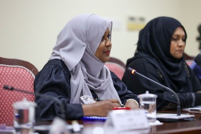 "މީޑިއާ ކޮންޓްރޯލް ބިލު" ޑްރާފްޓުކުރުމުގެ ކުރިން މަޝްވަރާ ވެސް ދިރާސާ ވެސް ނުކުރަތީ ބްރޯޑްކޮމުން ކަންބޮޑުވެއްޖެ