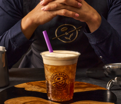 އެޑްވަޓޯރިއަލް: ދަ ކޮފީ ބީން އެންޑް ޓީ ލީފްއިން ރާއްޖޭގައި ހުޅުވާ ފުރަތަމަ ކެފޭ މާދަމާ ހުޅުވަނީ