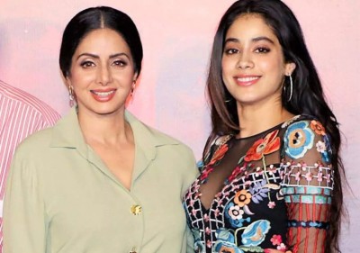 މަންމަ ސްރީދޭވީގެ ފިލްމު 'ޗާލްބާޒް'ގެ ރިމޭކް ޖާންވީއަށް