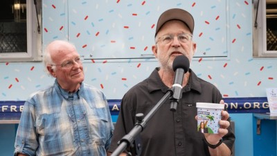 ޣައްޒާ މައްސަލައާ ގުޅިގެން އުފެދުނު ހިތްހަމަނުޖެހުމަށްފަހު ބެން އެންޑް ޖެރީގެ ފައުންޑާ އިސްތިއުފާ ދީފި