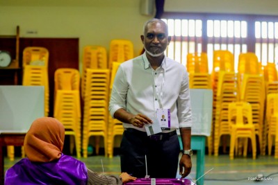 ދައުރު ދަންމާލުމުގެ ވޯޓަށް އެހުމުގެ ތަފުސީލު ހިމެނޭ، ޚިޔާލު ހޯދުމުގެ ބިލް ރައީސް ތަސްދީގުކުރައްވައިފި