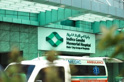 ލޮރީ ދަށުވެ ސީރިއަސް އަނިޔާތަކެއް ލިބުނު މީހާއަށް މިހާރު ފަރުވާ ދެނީ ވޯޑުގައި