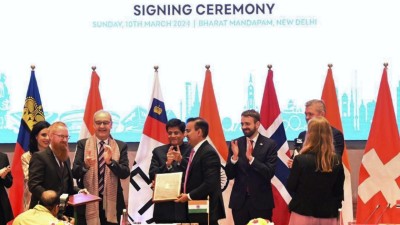 އިންޑިއާ - އީއެފްޓީއޭގެ 100 ބިލިއަން ޑޮލަރުގެ އެއްބަސްވުމަށް އަމަލުކުރަން ފަށަނީ