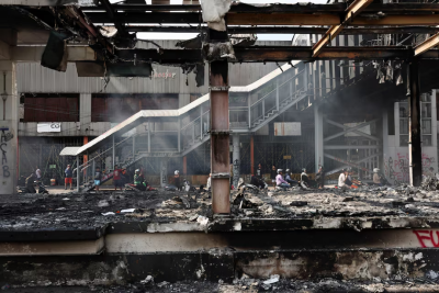 މުޒާހަރާތައް ހޫނުވުމުން، އިންޑޮނޭޝިއާގައި ޓިކްޓޮކް ލައިވް ވަގުތީގޮތުން ހުއްޓާލައިފި