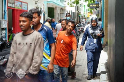 ގަވައިދާ ޚިލާފަށް އުޅޭ ބިދޭސީން، ގަވައިދުގެ ތެރެއަށް ވައްދަން ބޮޑު ހަރަކާތެއް ފަށަނީ