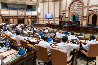 12 މެންބަރުން ފިޔަވާ އެންމެންގެ މާލީ ބަޔާންތައް ހާމަކޮށްފި