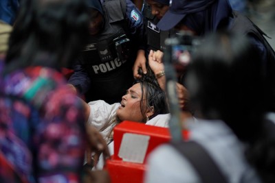 ނޫސްވެރިންނަށް އަނިޔާވެރިއެއް ނުވަން، ބެލީ ވިސްނައިދީގެން މުޒާހަރާ ހުއްޓުވަން: ފުލުހުން