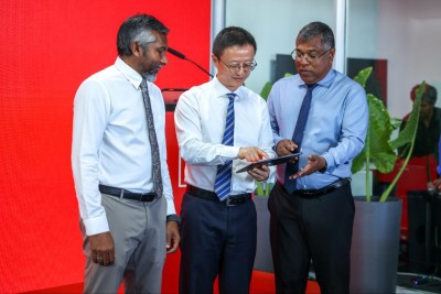 ބީއެމްއެލުން ރާއްޖޭގައި އަލަށް ޗައިނީޒް ޔުއާން އެކައުންޓުގެ ޚިދުމަތް ފަށައިފި