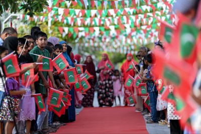 ދިވެހީންގެ މެދުގައި އިޙުތިރާމުކުރުމުގެ އާދަ އަށަގެންނެވުމަށް ގައުމީ މަޝްރޫއެއް ފަށަނީ